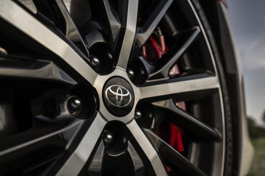 Колеса Toyota GT 86 TRD 2019 года  (NA) (фото 9 из 24)